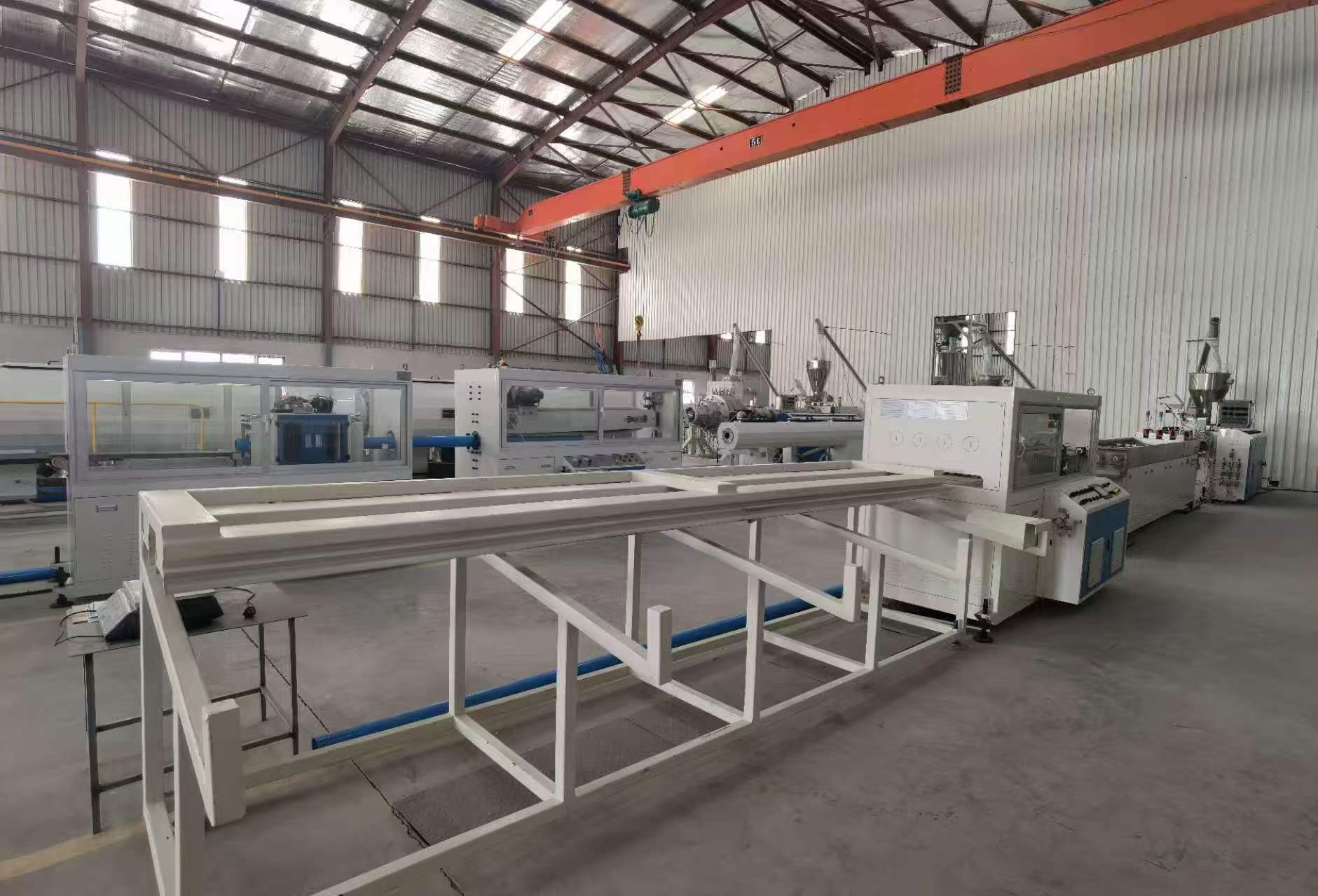 Pipe extrusion production line